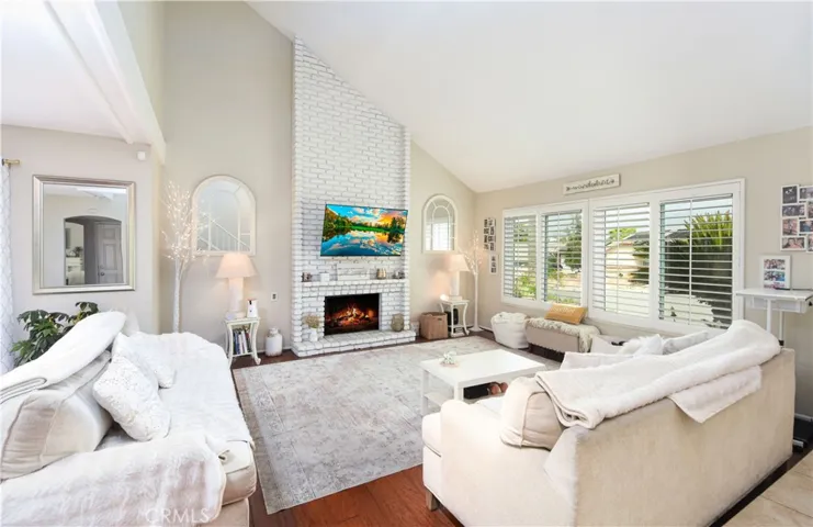 1351 Catherine, Corona, California 92878
