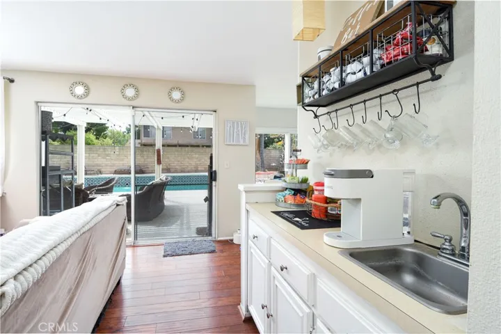 1351 Catherine, Corona, California 92878