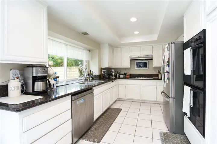 1351 Catherine, Corona, California 92878