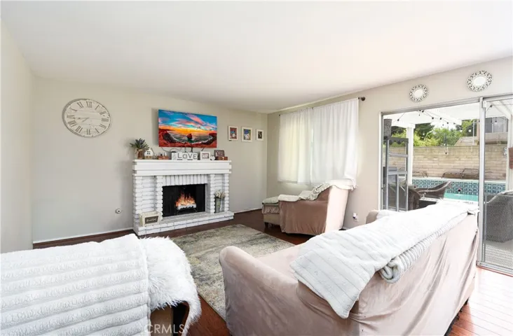1351 Catherine, Corona, California 92878