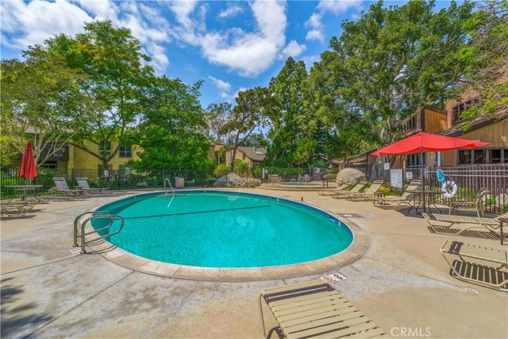7890 E Spring Street 16e, Long Beach, California 90815