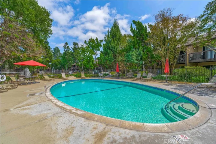 7890 E Spring Street 16e, Long Beach, California 90815