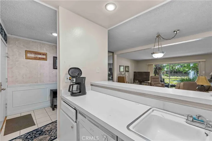 7890 E Spring Street 16e, Long Beach, California 90815