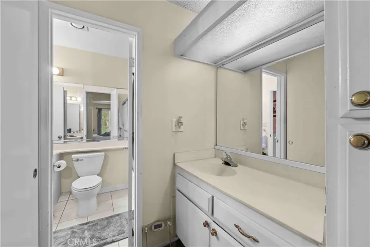 7890 E Spring Street 16e, Long Beach, California 90815