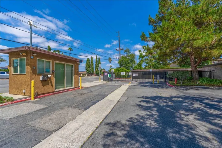7890 E Spring Street 16e, Long Beach, California 90815