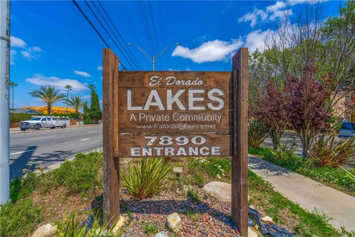 7890 E Spring Street 16e, Long Beach, California 90815