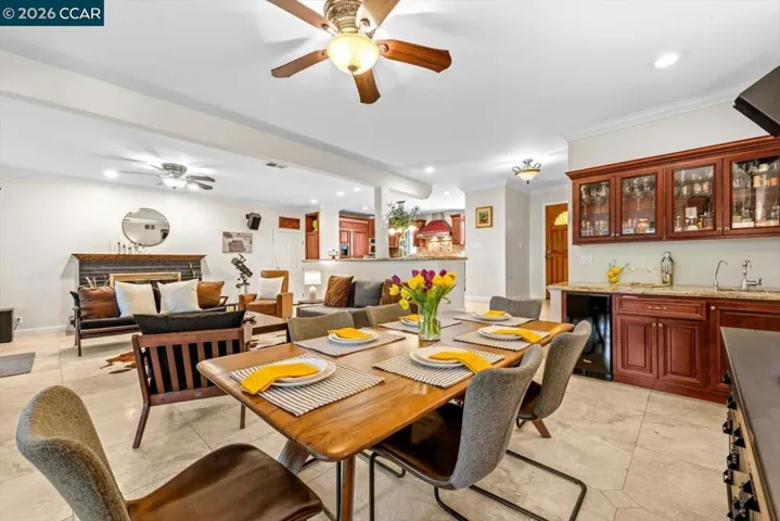 1642 Carriage Dr, Walnut Creek, California 94598
