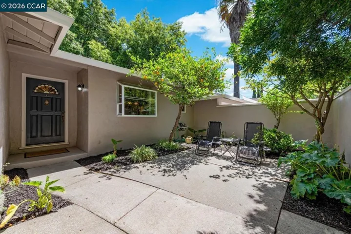 1642 Carriage Dr, Walnut Creek, California 94598