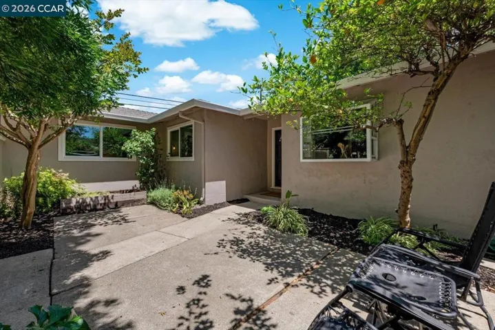 1642 Carriage Dr, Walnut Creek, California 94598