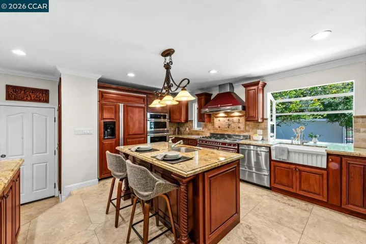 1642 Carriage Dr, Walnut Creek, California 94598