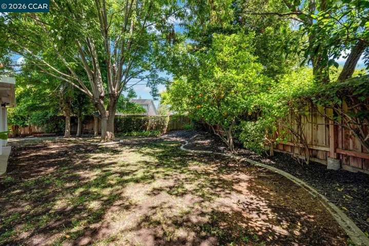 1642 Carriage Dr, Walnut Creek, California 94598