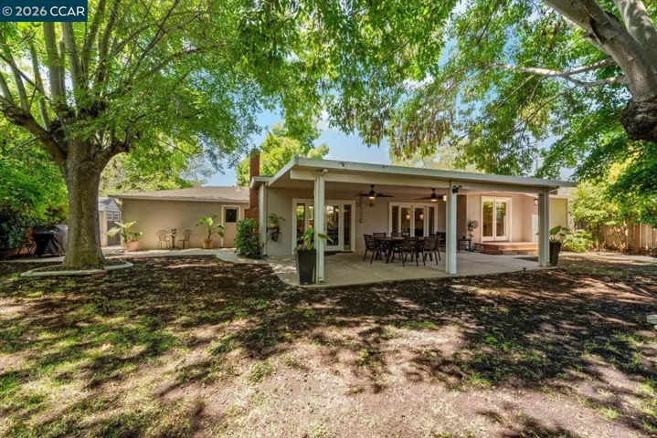 1642 Carriage Dr, Walnut Creek, California 94598