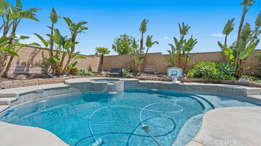 5347 Daytime, Fontana, California 92336
