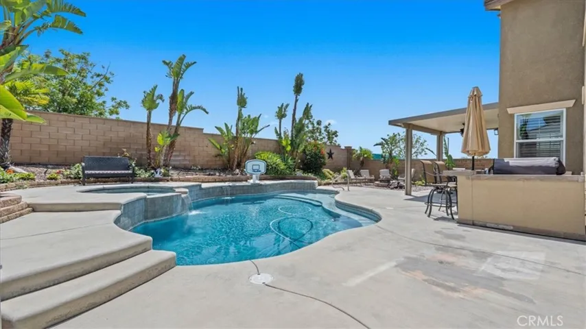 5347 Daytime, Fontana, California 92336