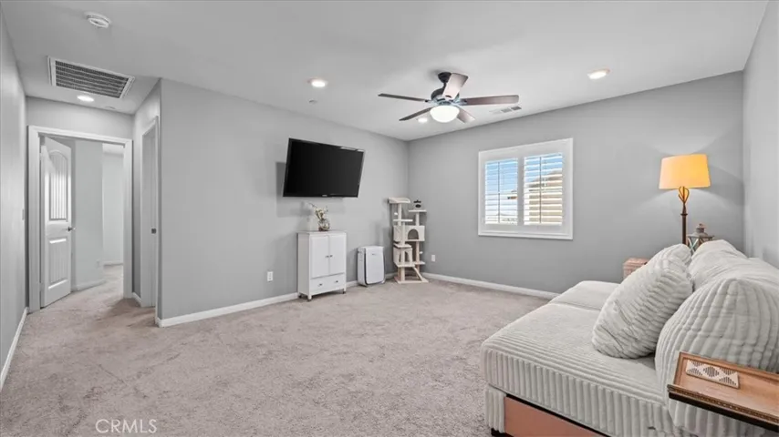 5347 Daytime, Fontana, California 92336