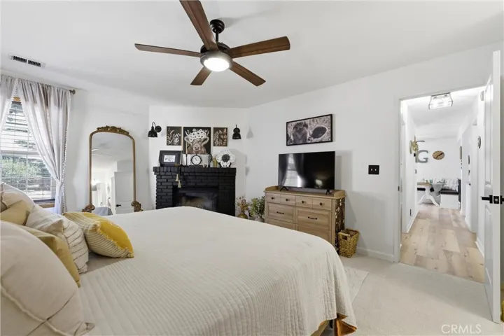 24360 Willow Pass Drive, Tehachapi, California 93561