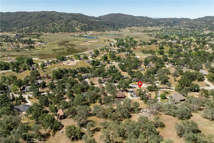 24360 Willow Pass Drive, Tehachapi, California 93561
