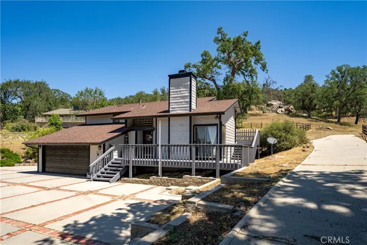 24360 Willow Pass Drive, Tehachapi, California 93561