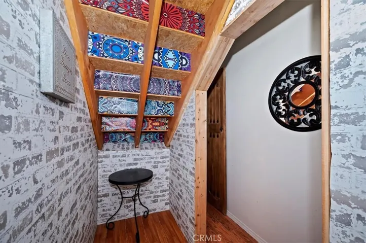 395 Wylerhorn, Crestline, California 92325