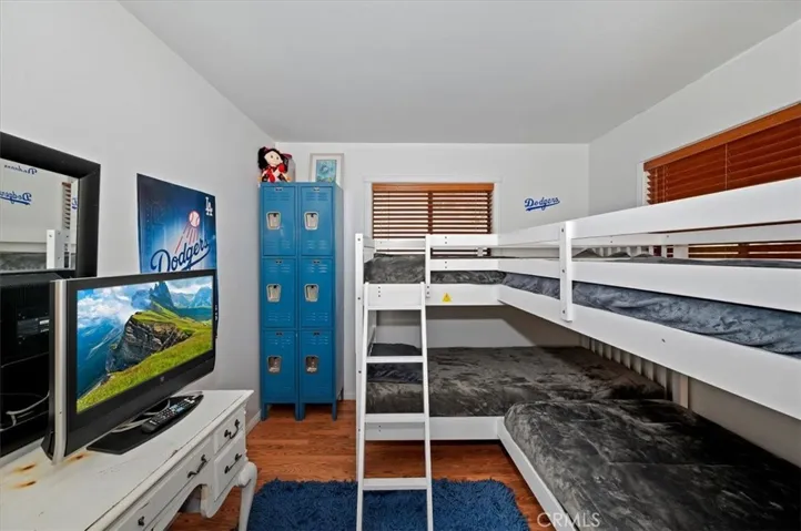 395 Wylerhorn, Crestline, California 92325