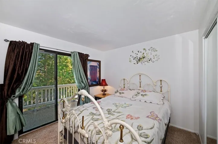 395 Wylerhorn, Crestline, California 92325