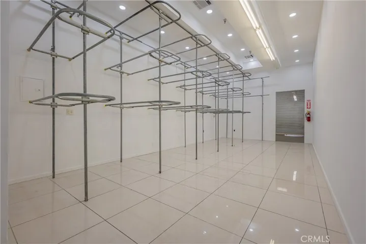 1212 S San Pedro Street, Los Angeles, California 90015