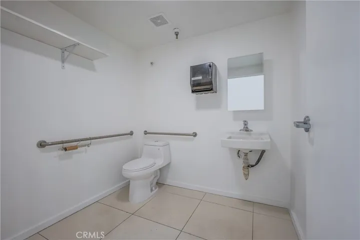 1212 S San Pedro Street, Los Angeles, California 90015