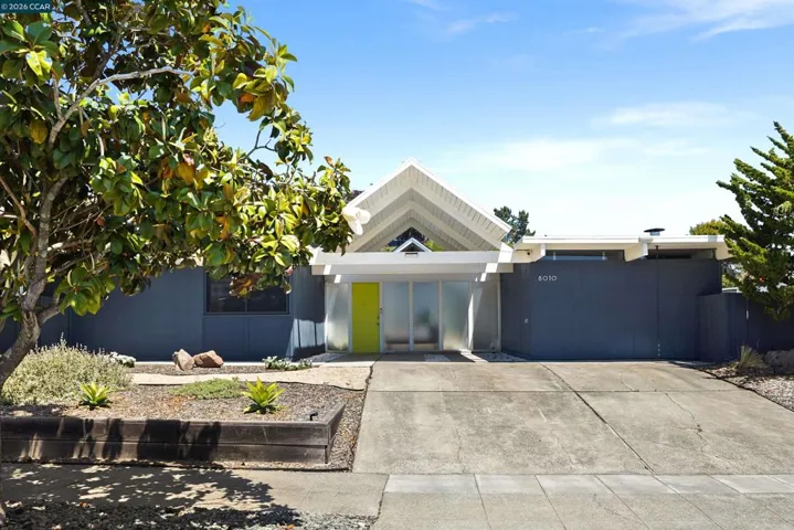 8010 Shay Dr, Oakland, California 94605