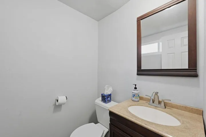 958 Marlin Drive, Vista, California 92084