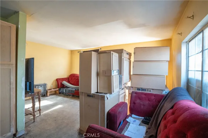 6174 Jurupa Avenue, Riverside, California 92504