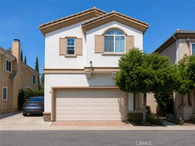 1390 260th Street Exterior