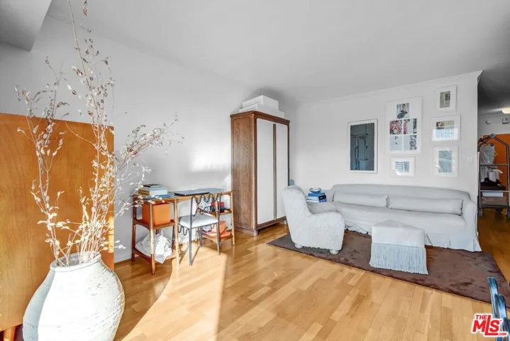 999 N Doheny Drive 602, West Hollywood, California 90069