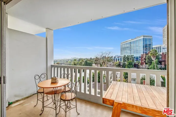 999 N Doheny Drive 602, West Hollywood, California 90069