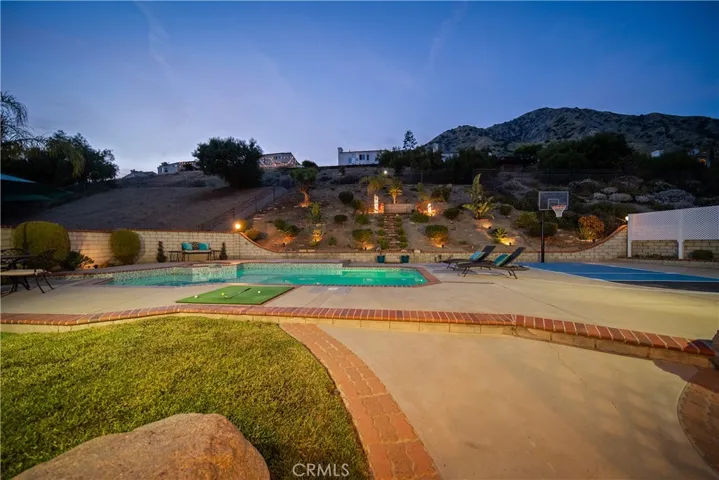 12647 Hubbard Street, Sylmar, California 91342