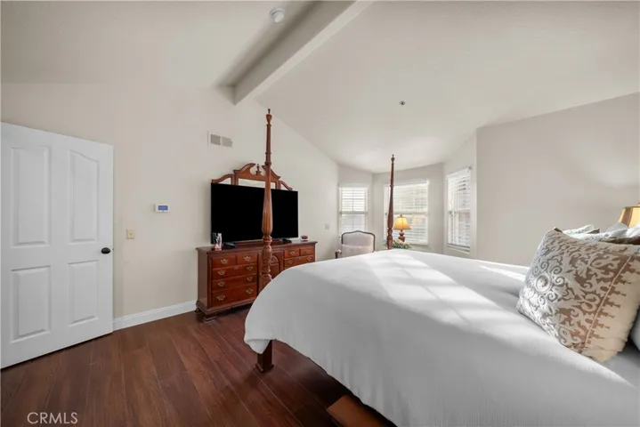 12647 Hubbard Street, Sylmar, California 91342