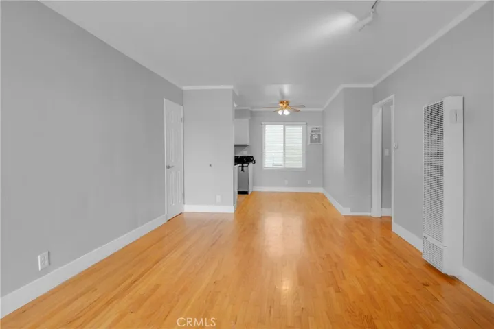 Living room to kitchen