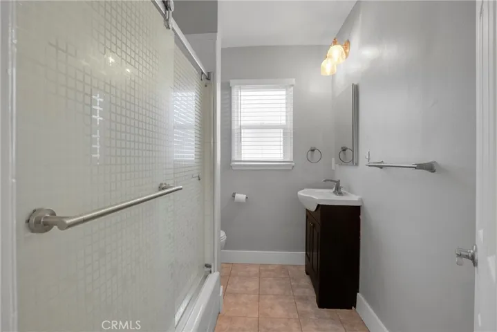 Full bath