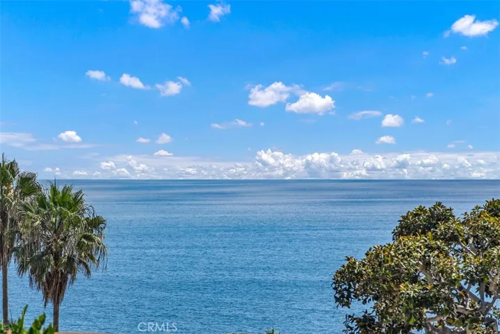 31888 Hillside, Laguna Beach, California 92651