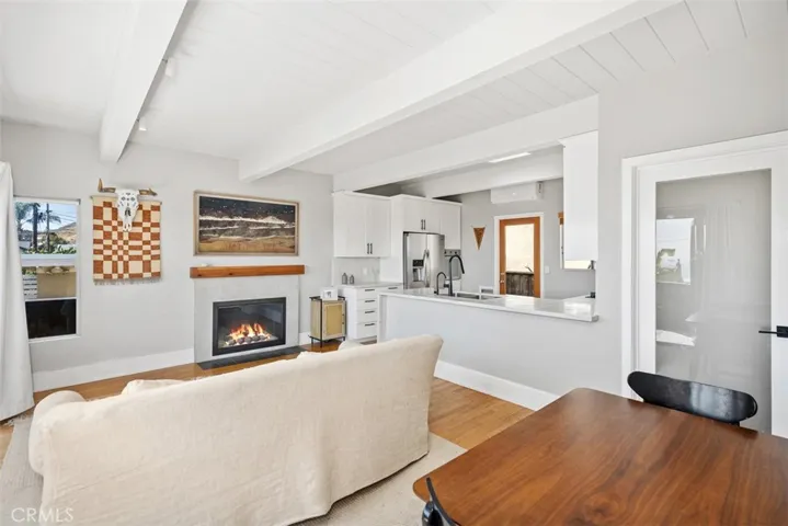 31888 Hillside, Laguna Beach, California 92651
