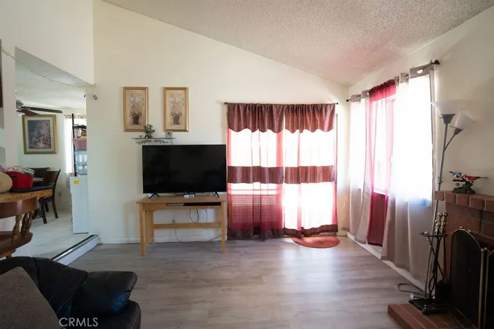 37406 3rd E, Palmdale, California 93550
