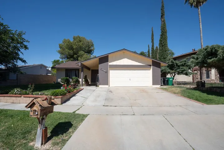 37406 3rd E, Palmdale, California 93550