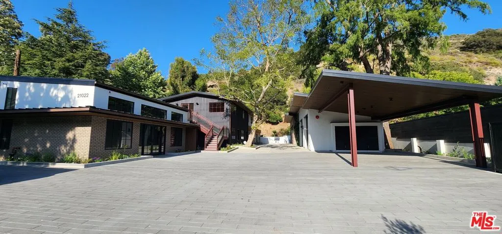 21024 Laguna Canyon Rd