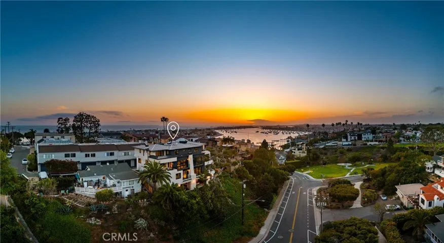 358 Dahlia Place, Corona Del Mar, California 92625