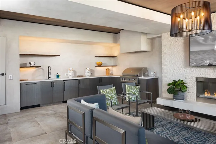 358 Dahlia Place, Corona Del Mar, California 92625