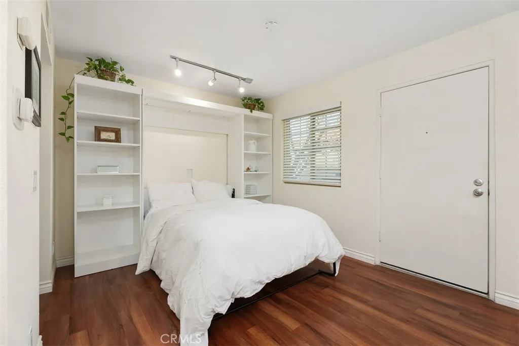 Murphy Bed