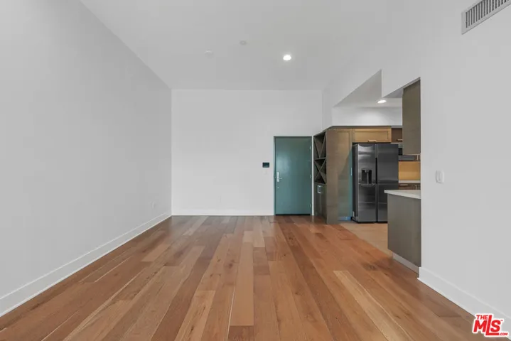 Living / Dining Area