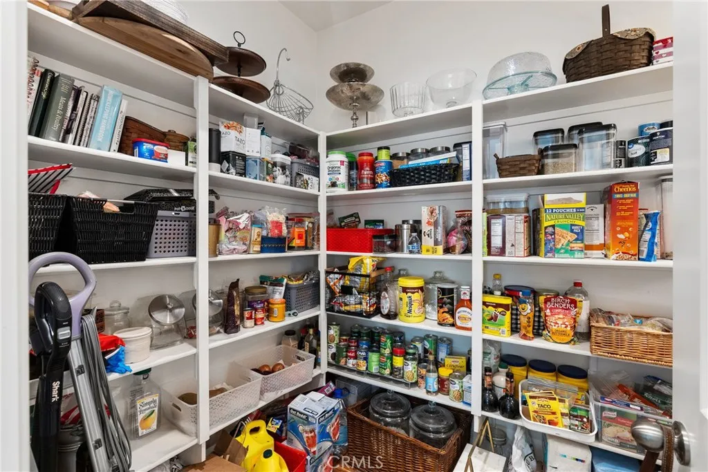 Kitchen Pantry