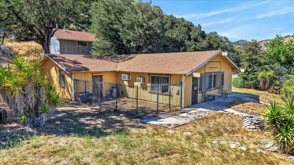 46404 Arroyo Seco Rd