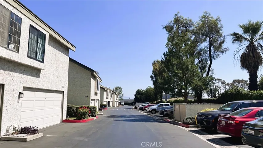 978 W Arrow Highway F, Upland, California 91786