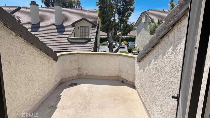 978 W Arrow Highway F, Upland, California 91786